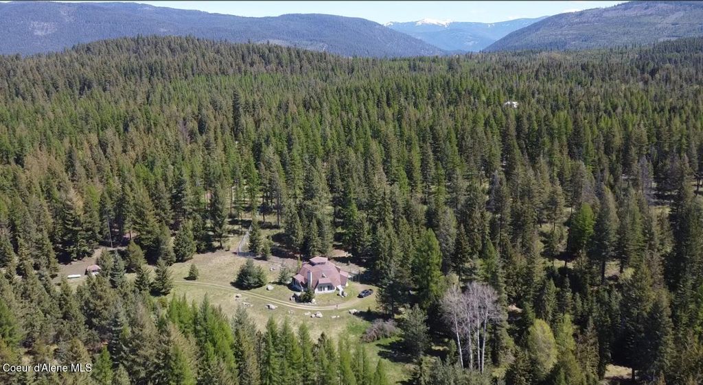 1015 Templeman Lake Rd, Bonners Ferry, ID 83805 photo 3