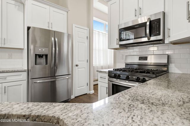 9 Forest Lake Court, Barnegat, NJ 08005