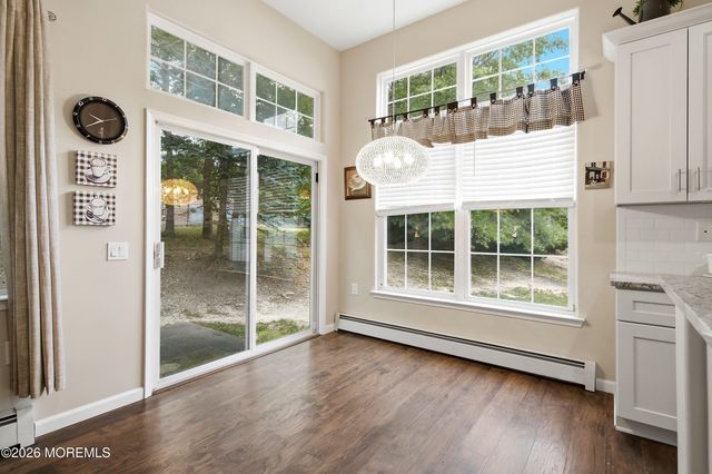 9 Forest Lake Court, Barnegat, NJ 08005