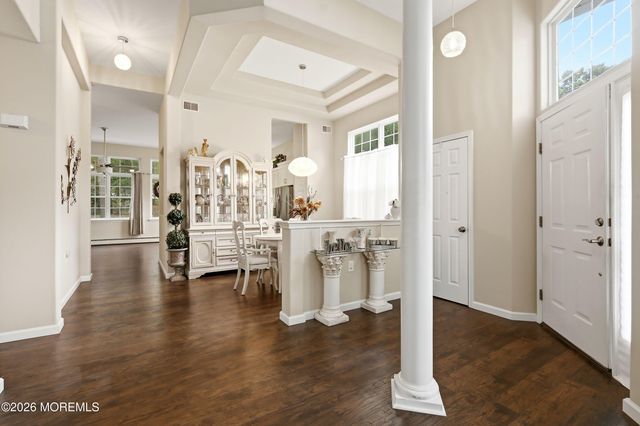 9 Forest Lake Court, Barnegat, NJ 08005