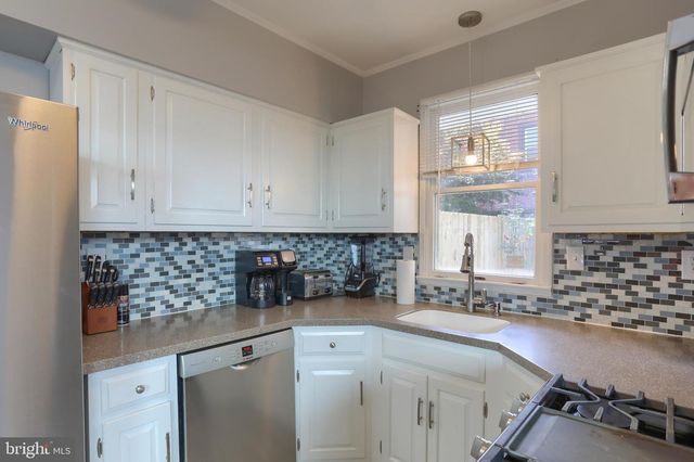 221 VERBEKE ST, Harrisburg, PA 17102