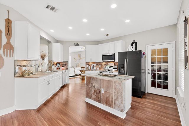 5816 Welsh WAY, Del Valle, TX 78617