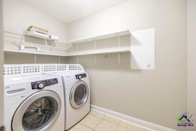 204 Lovorn Circle, Warner Robins, GA 31088