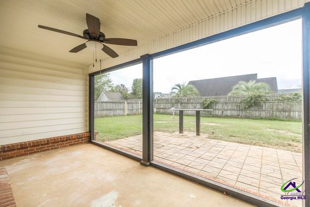 204 Lovorn Circle, Warner Robins, GA 31088