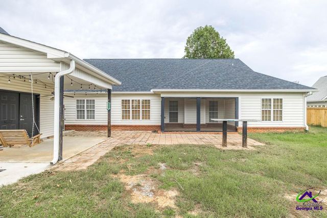 204 Lovorn Circle, Warner Robins, GA 31088