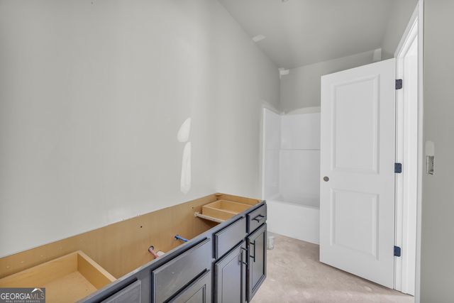 174 Old Milltown Road, Hartwell, GA 30643