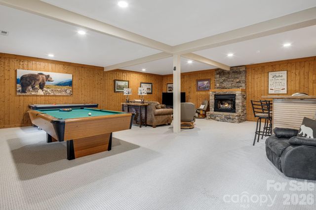 189 Cameron Lane, Lake Lure, NC 28746