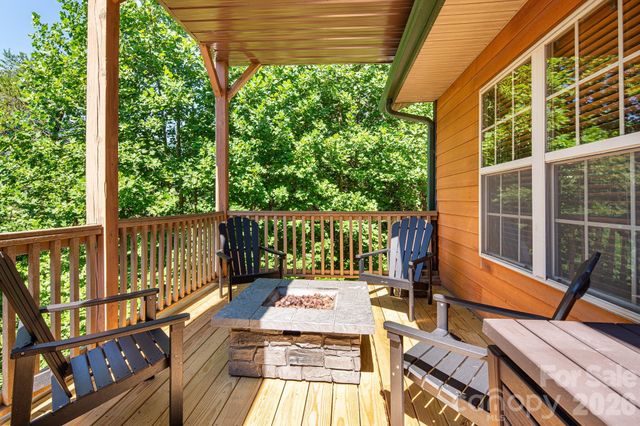 189 Cameron Lane, Lake Lure, NC 28746