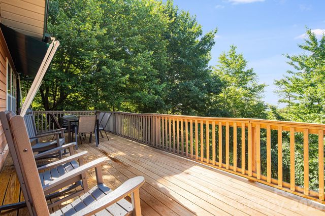 189 Cameron Lane, Lake Lure, NC 28746