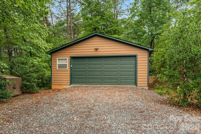 189 Cameron Lane, Lake Lure, NC 28746