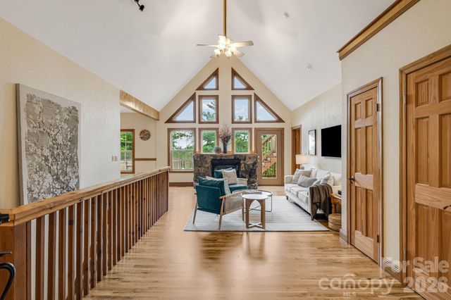 189 Cameron Lane, Lake Lure, NC 28746