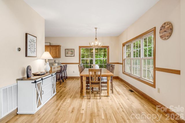 189 Cameron Lane, Lake Lure, NC 28746