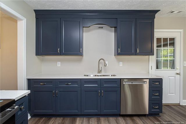 139 Thornbird Drive, Raeford, NC 28376