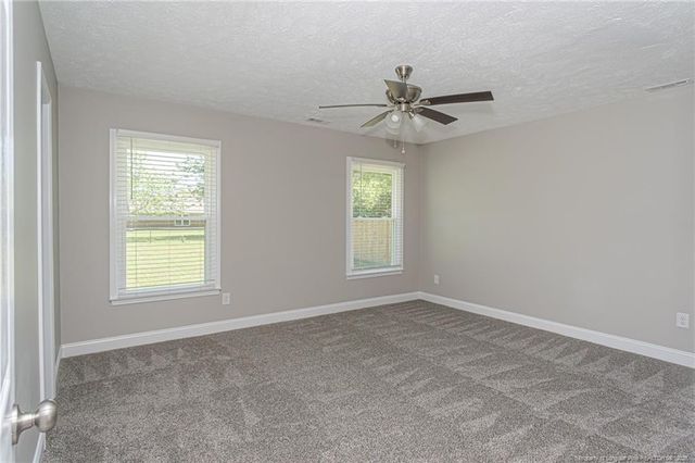 139 Thornbird Drive, Raeford, NC 28376