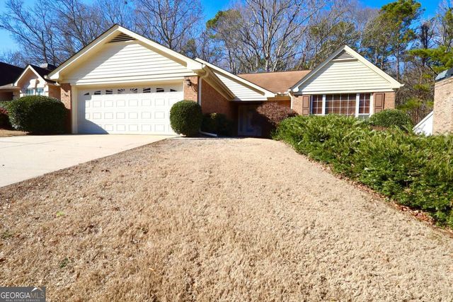 150 Stratford Way, Fayetteville, GA 30214