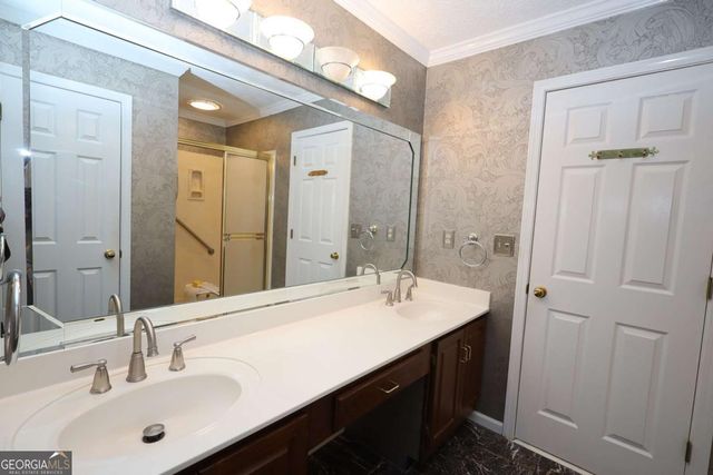 150 Stratford Way, Fayetteville, GA 30214