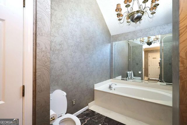 150 Stratford Way, Fayetteville, GA 30214