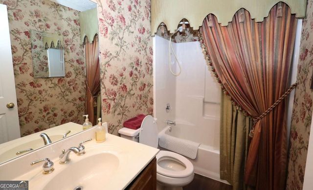 150 Stratford Way, Fayetteville, GA 30214