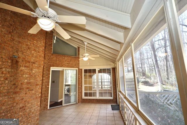 150 Stratford Way, Fayetteville, GA 30214