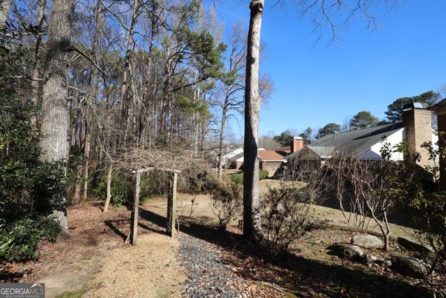 150 Stratford Way, Fayetteville, GA 30214