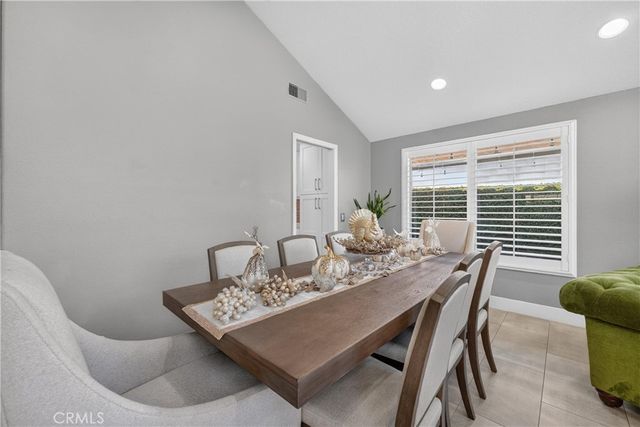 13673 Berkeley Court, Fontana, CA 92336