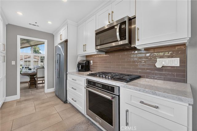 13673 Berkeley Court, Fontana, CA 92336