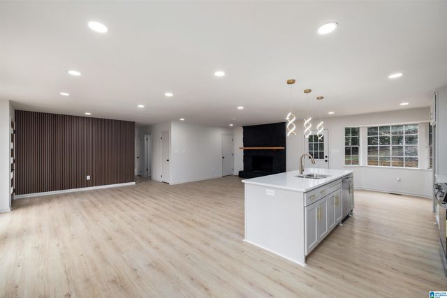 704 CEDAR CONE CIRCLE, Birmingham, AL 35214