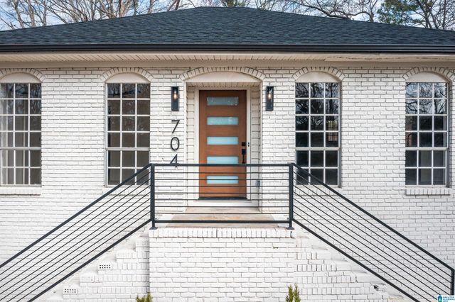 704 CEDAR CONE CIRCLE, Birmingham, AL 35214