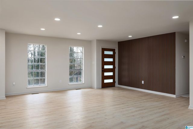 704 CEDAR CONE CIRCLE, Birmingham, AL 35214