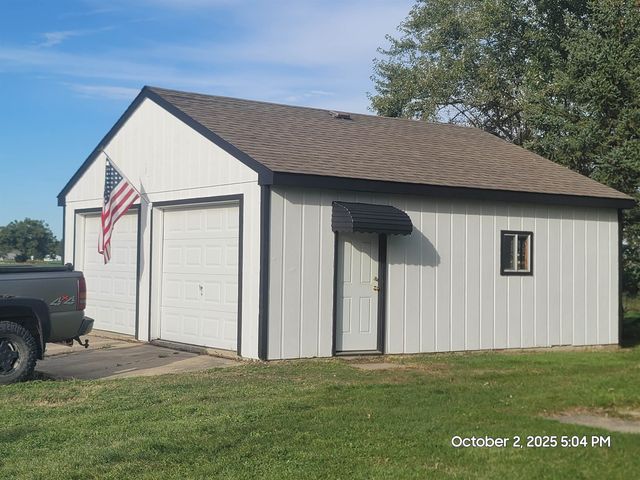 8273 Van Vleet Road, Gaines, MI 48436