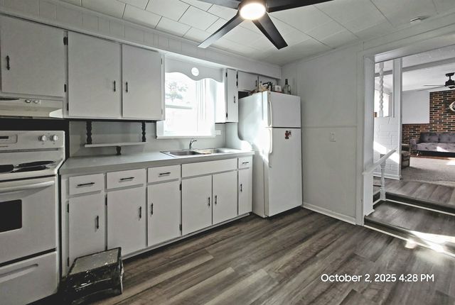 8273 Van Vleet Road, Gaines, MI 48436