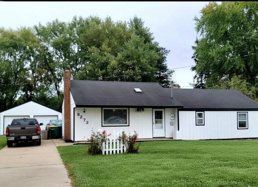 8273 Van Vleet Road, Gaines, MI 48436