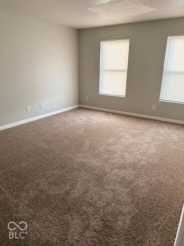 5525 Floating Leaf Drive, Indianapolis, IN 46237