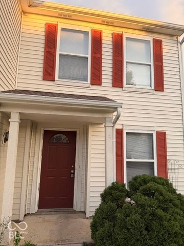 5525 Floating Leaf Drive, Indianapolis, IN 46237