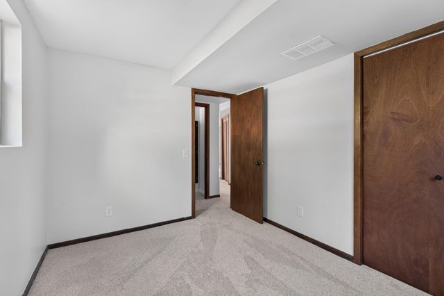 11608 Utah Avenue N, Champlin, MN 55316