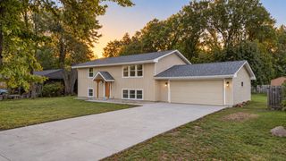 11608 Utah Avenue N, Champlin, MN 55316
