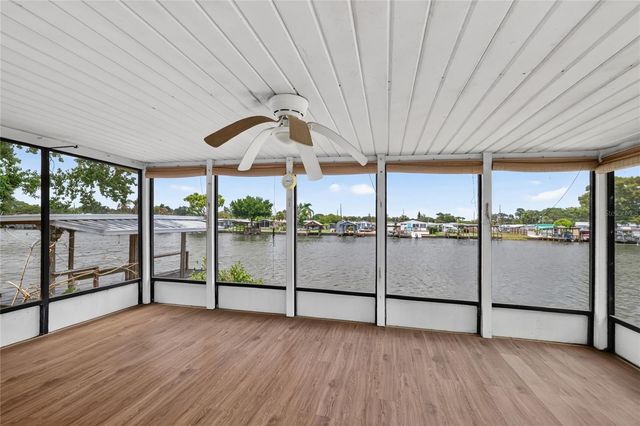 1610 SUNSHINE LANE, Tavares, FL 32778