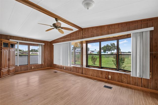 1610 SUNSHINE LANE, Tavares, FL 32778