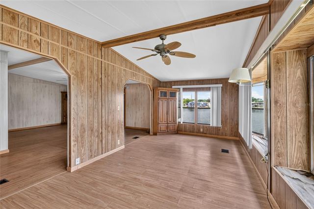 1610 SUNSHINE LANE, Tavares, FL 32778