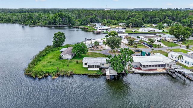 1610 SUNSHINE LANE, Tavares, FL 32778