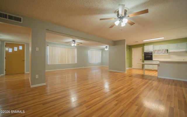 1850 Debby Circle, Las Cruces, NM 88005