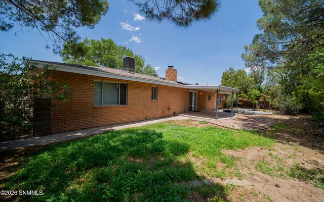 1850 Debby Circle, Las Cruces, NM 88005
