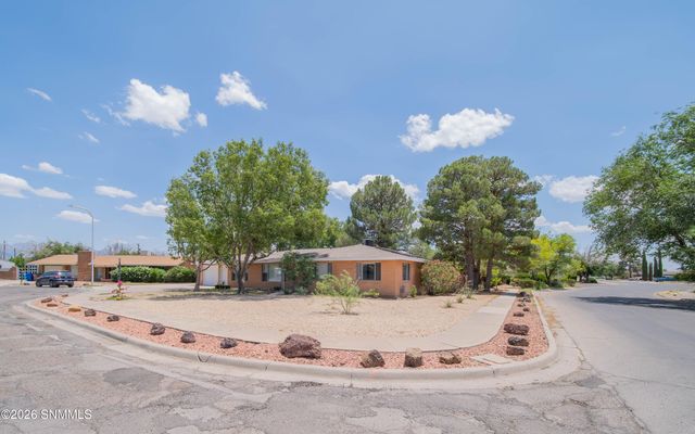 1850 Debby Circle, Las Cruces, NM 88005
