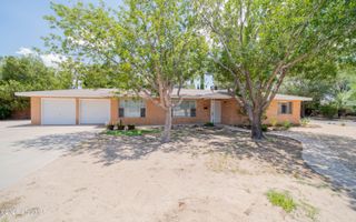 1850 Debby Circle, Las Cruces, NM 88005
