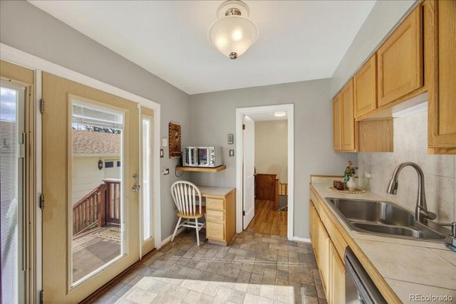 961 Kendall Street, Lakewood, CO 80214