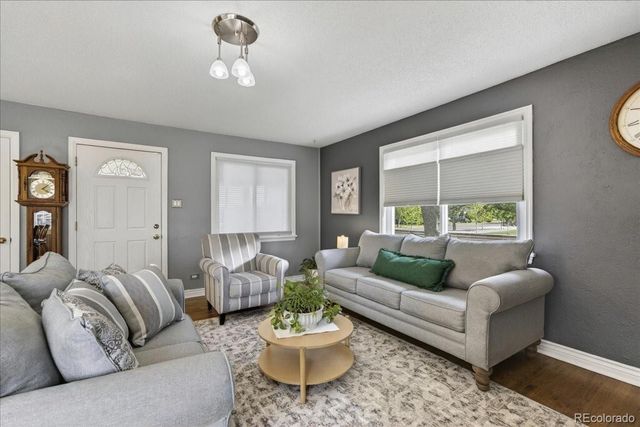 961 Kendall Street, Lakewood, CO 80214