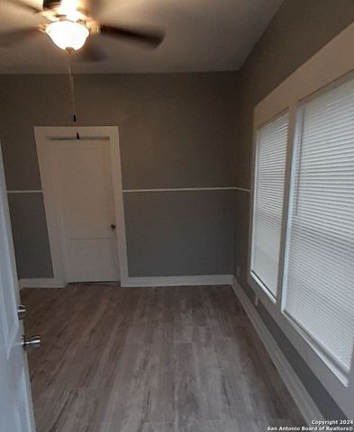 403 Terrell Ave Apt 5, San Antonio, TX 78214