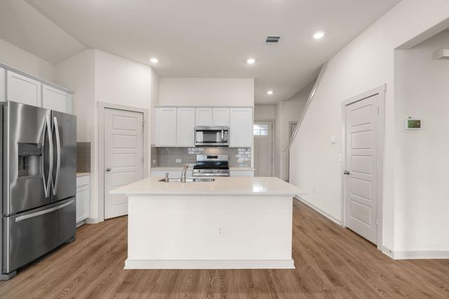 14101 McArthur DR, Manor, TX 78653