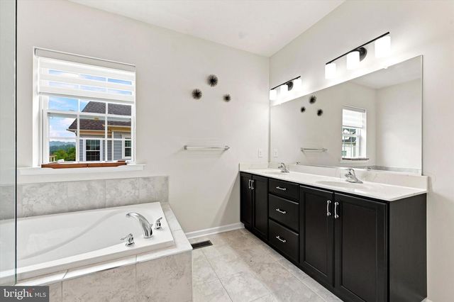 160 SHILLING AVE, Malvern, PA 19355