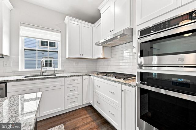 160 SHILLING AVE, Malvern, PA 19355